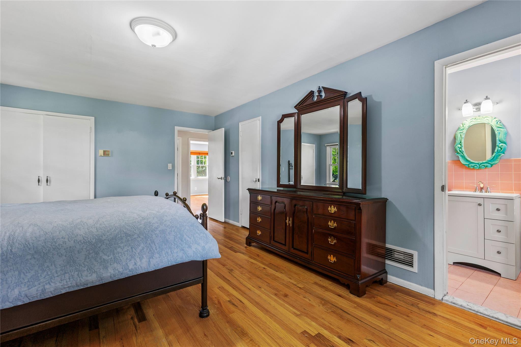 4 Mark Drive, Rye Brook, NY 10573