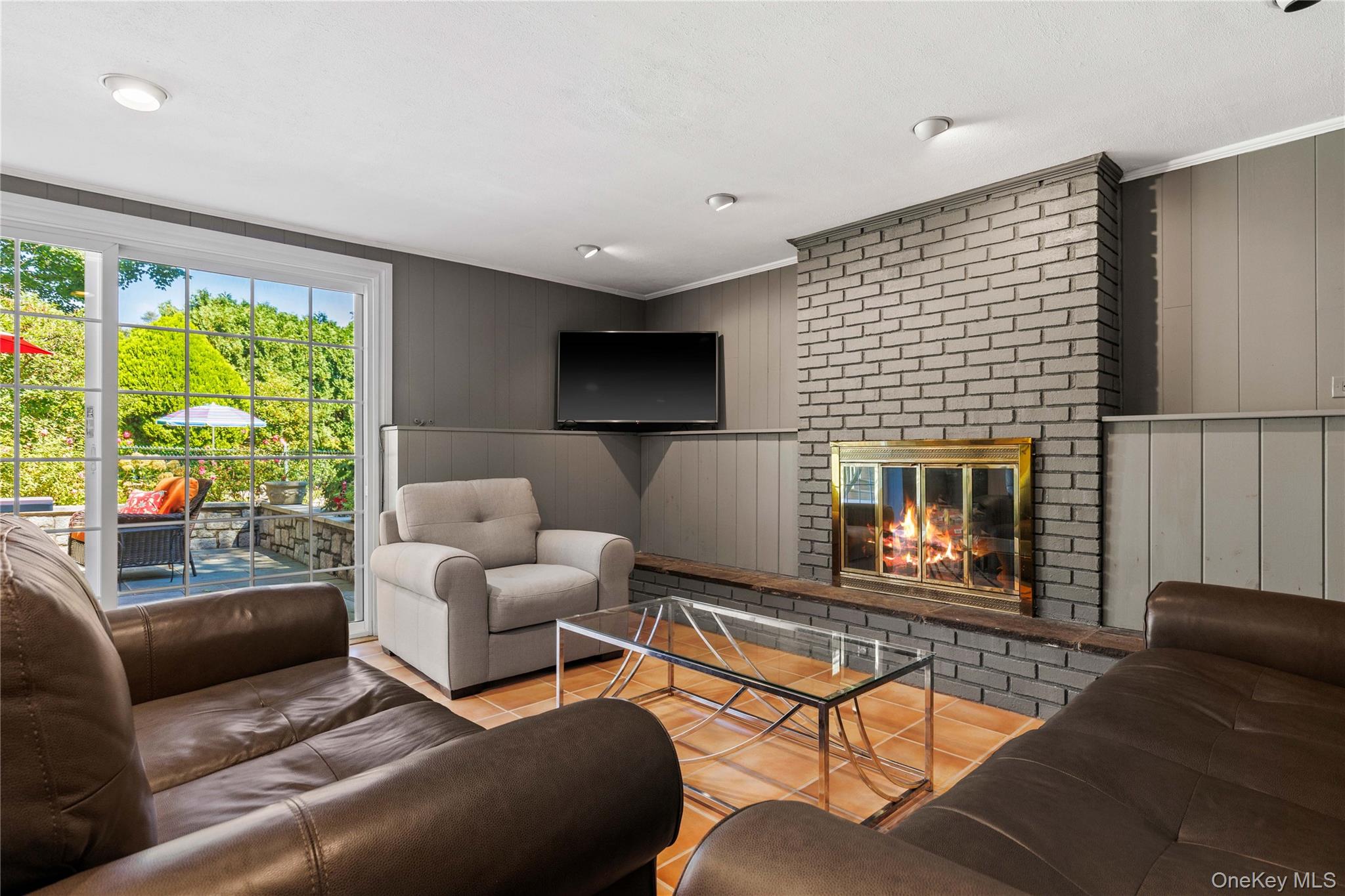 4 Mark Drive, Rye Brook, NY 10573