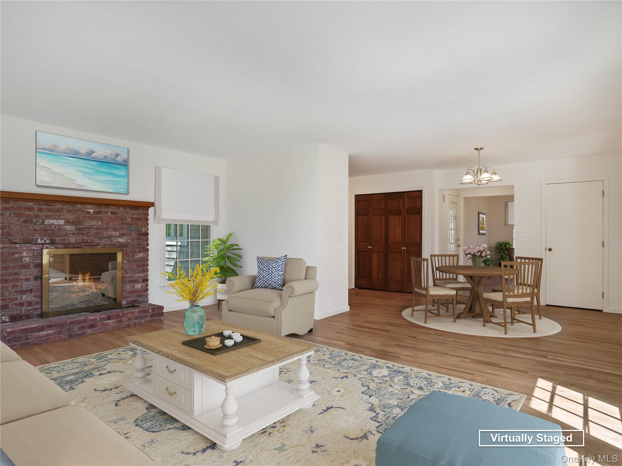 6 Huckleberry Lane E, Hampton Bays, NY 11946