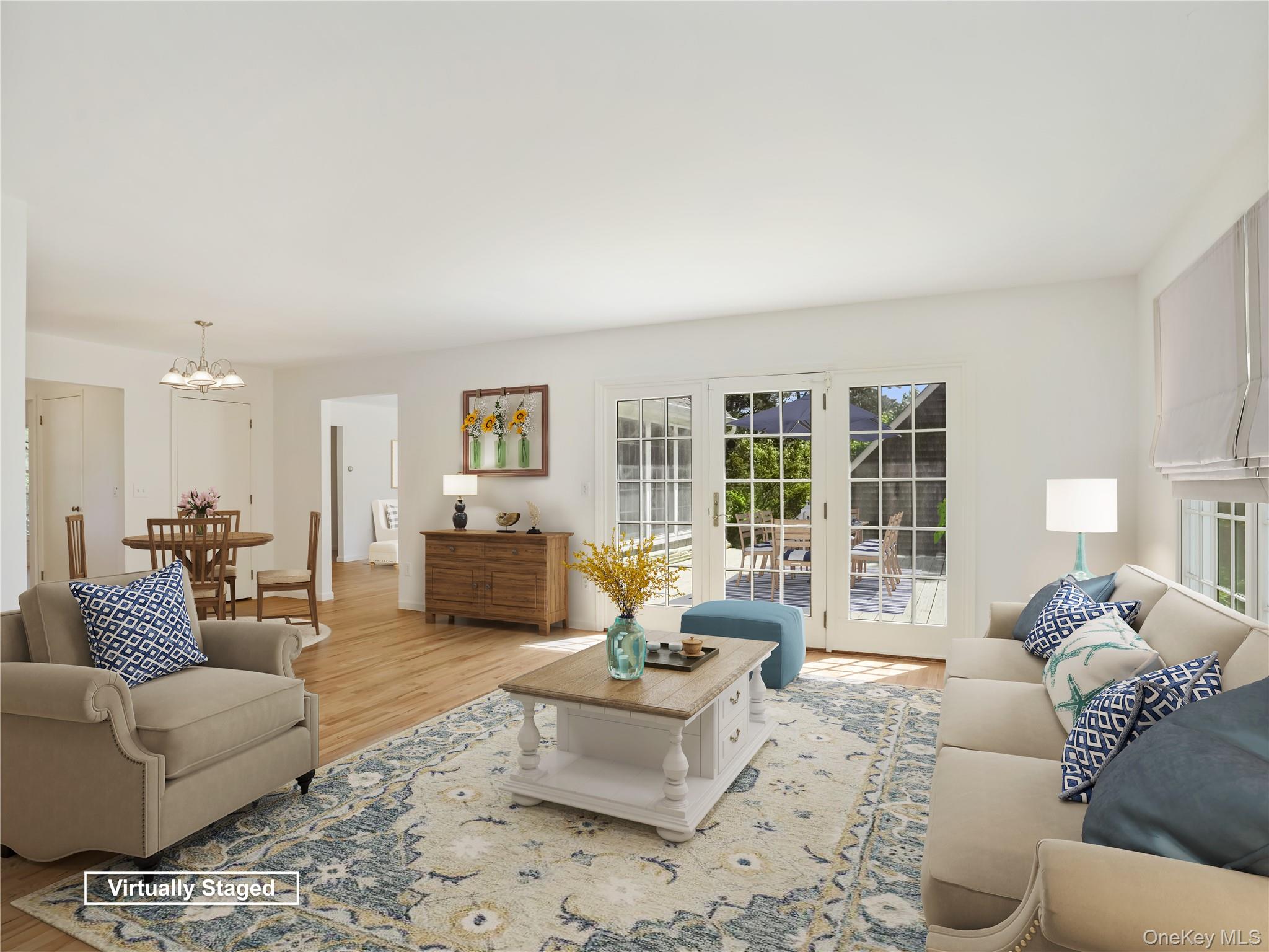 6 Huckleberry Lane E, Hampton Bays, NY 11946