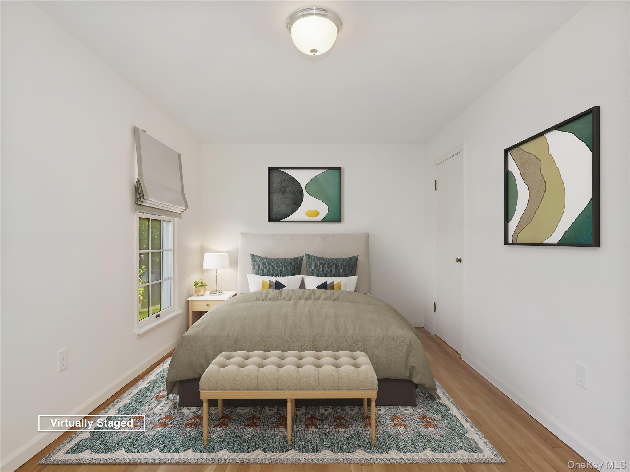 6 Huckleberry Lane E, Hampton Bays, NY 11946