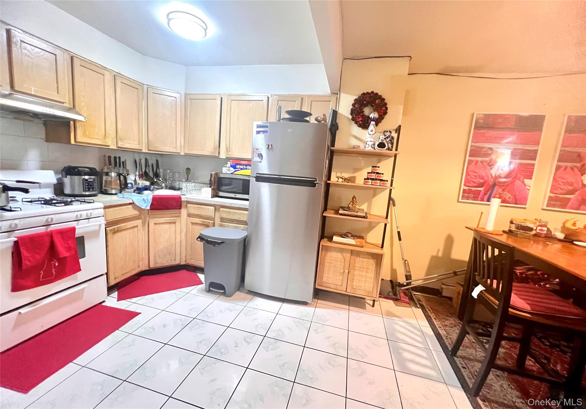 40-70 Case Street, Elmhurst, NY 11373