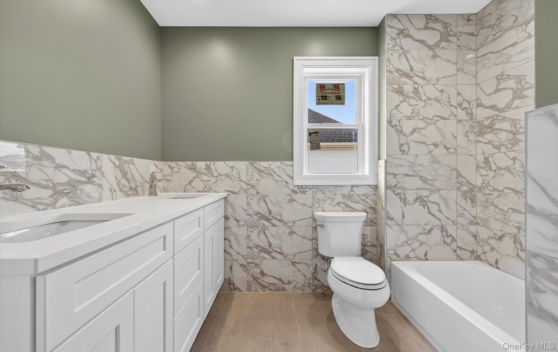 1116 Washington Place, Baldwin Harbor, NY 11510