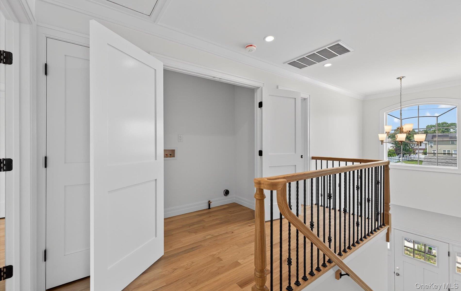 1116 Washington Place, Baldwin Harbor, NY 11510