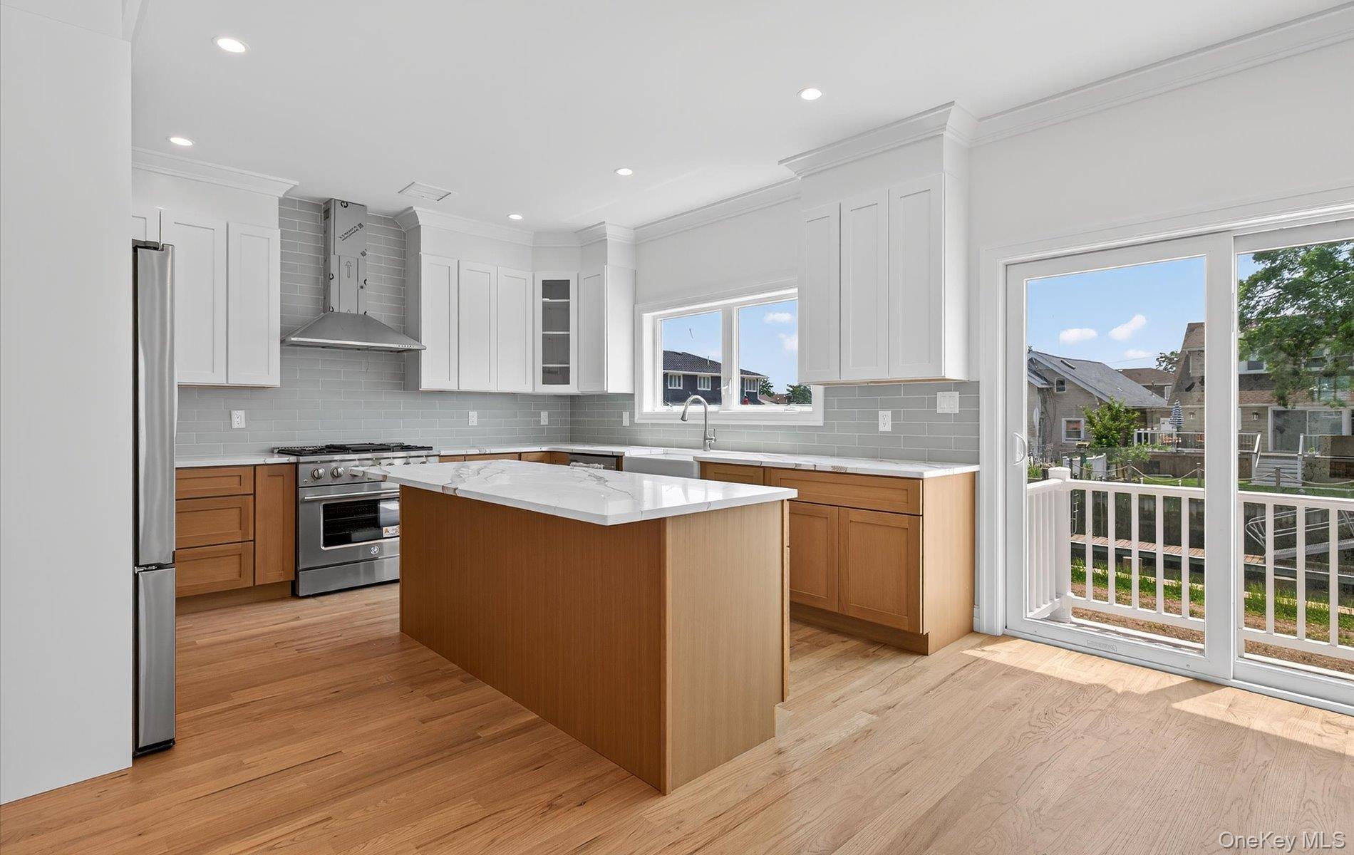 1116 Washington Place, Baldwin Harbor, NY 11510