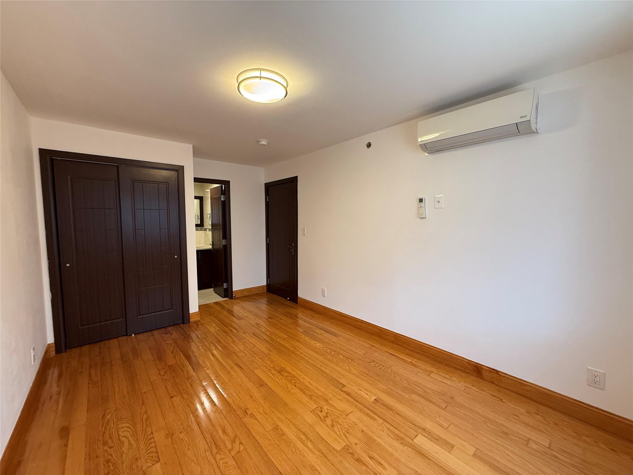 41-42 College Point Boulevard # 3E, Flushing, NY 11355