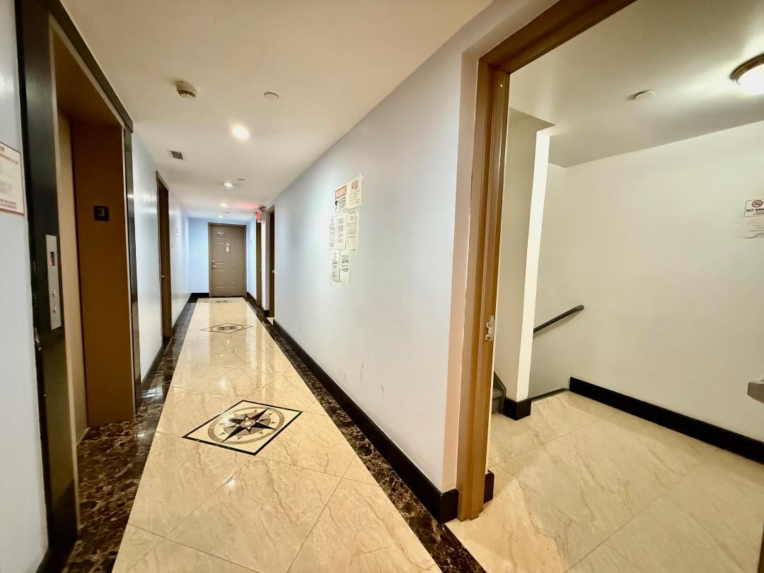 41-42 College Point Boulevard # 3E, Flushing, NY 11355