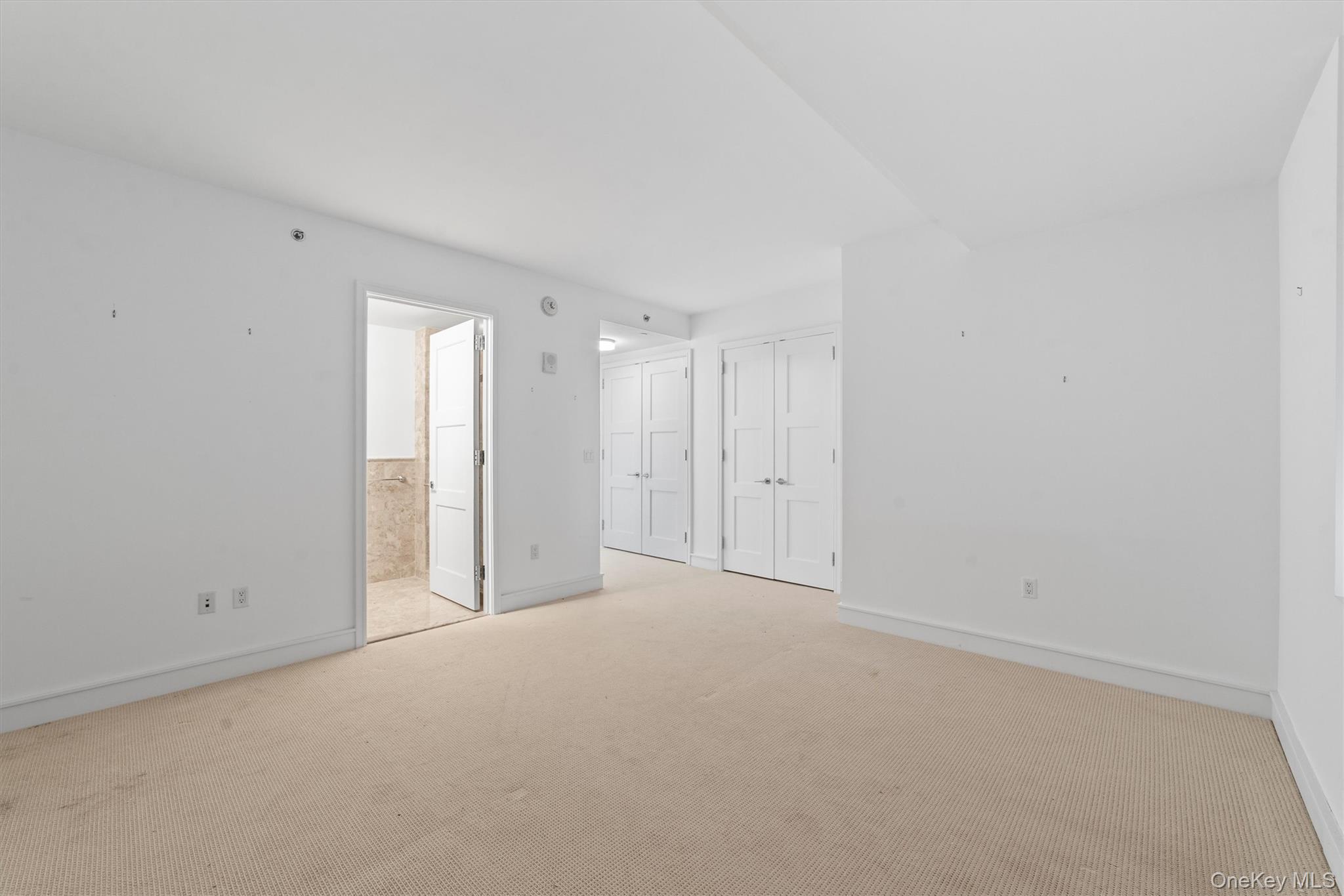 5 Renaissance Square # 10G, White Plains, NY 10601