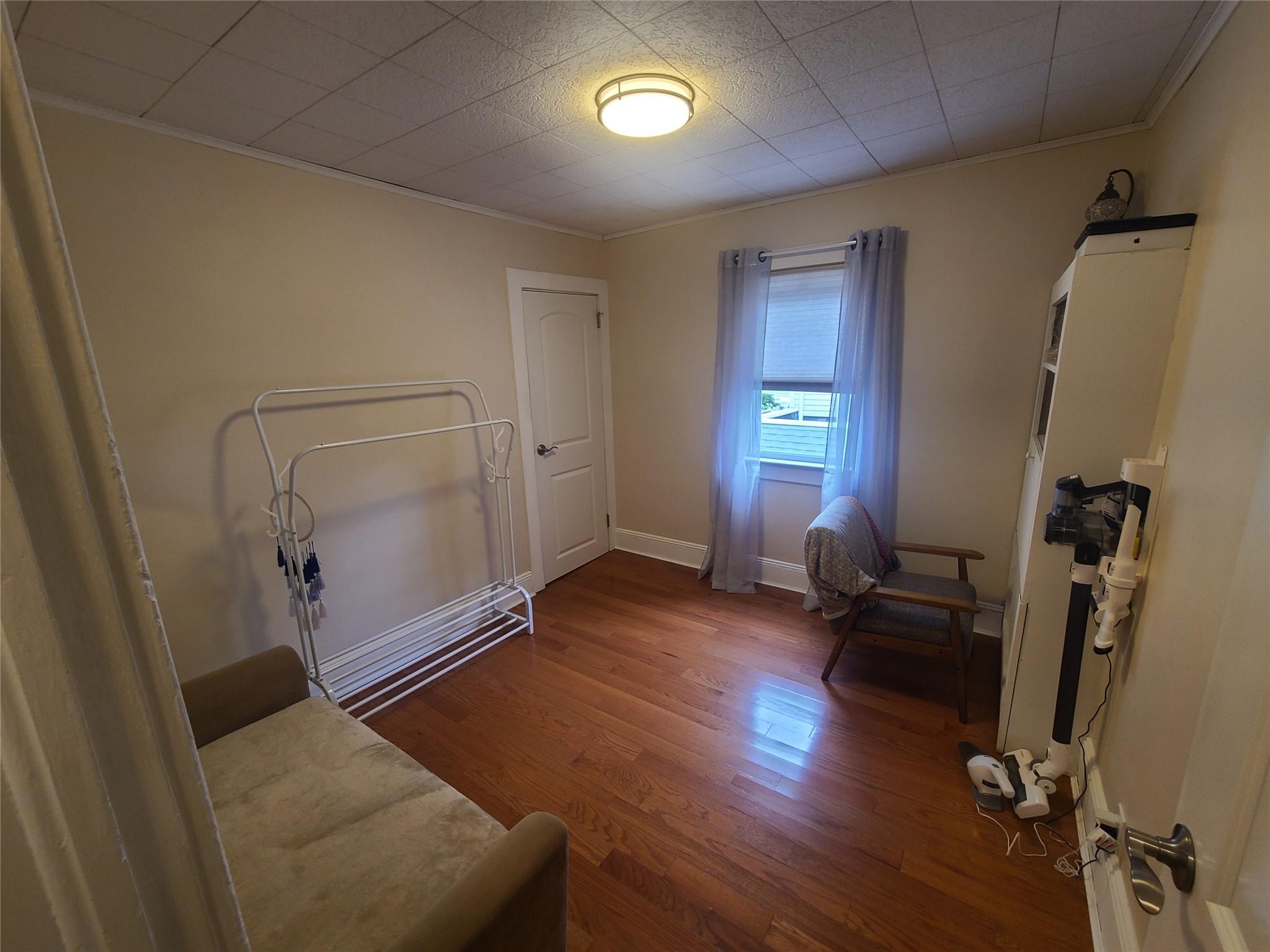 54 Lynbrook Avenue, Lynbrook, NY 11563