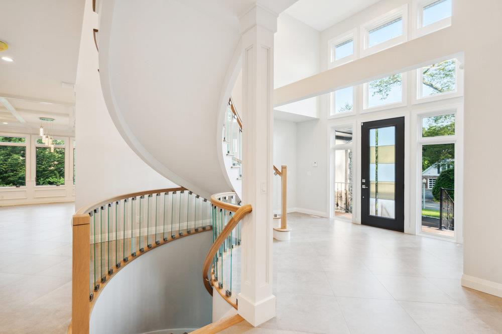 21 Arista Drive, Dix Hills, NY 11746