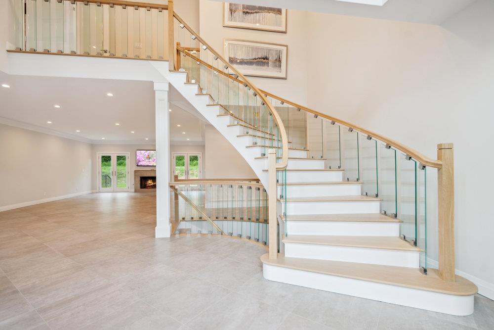 21 Arista Drive, Dix Hills, NY 11746