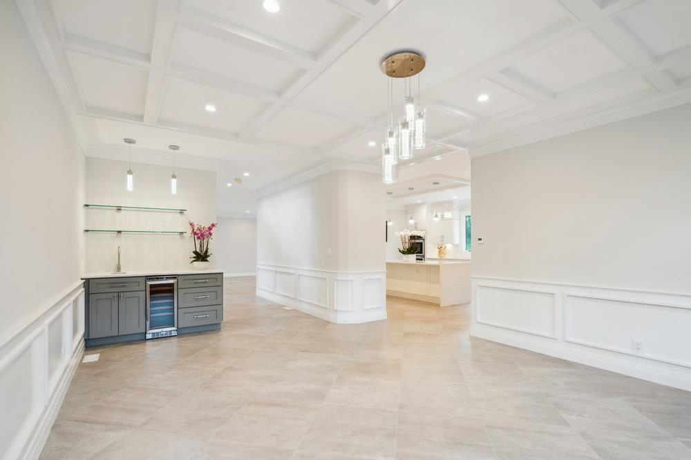 21 Arista Drive, Dix Hills, NY 11746