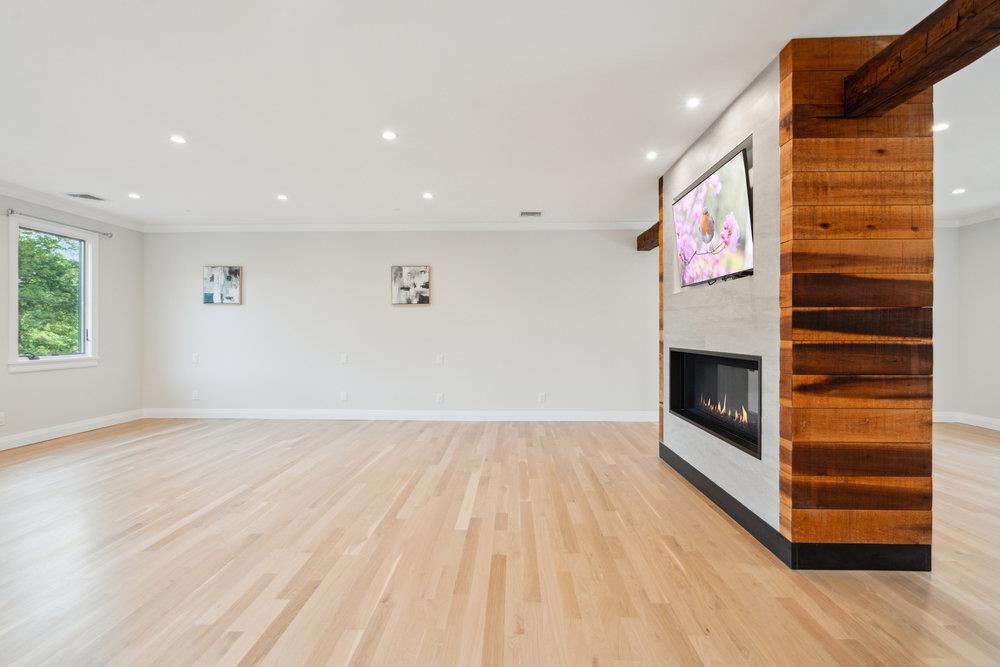 21 Arista Drive, Dix Hills, NY 11746