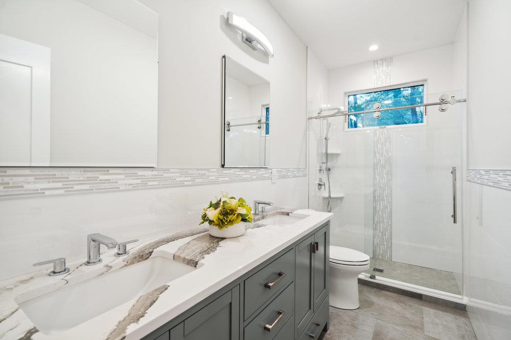 21 Arista Drive, Dix Hills, NY 11746