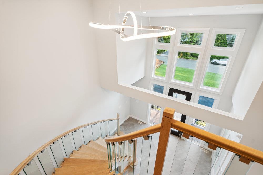 21 Arista Drive, Dix Hills, NY 11746