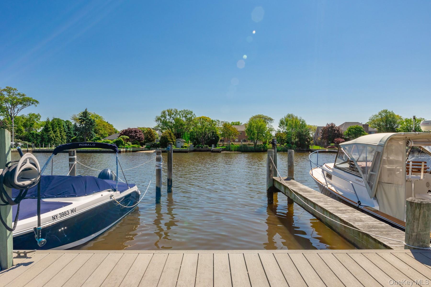 10 Hidden Harbor Drive, Babylon, NY 11702