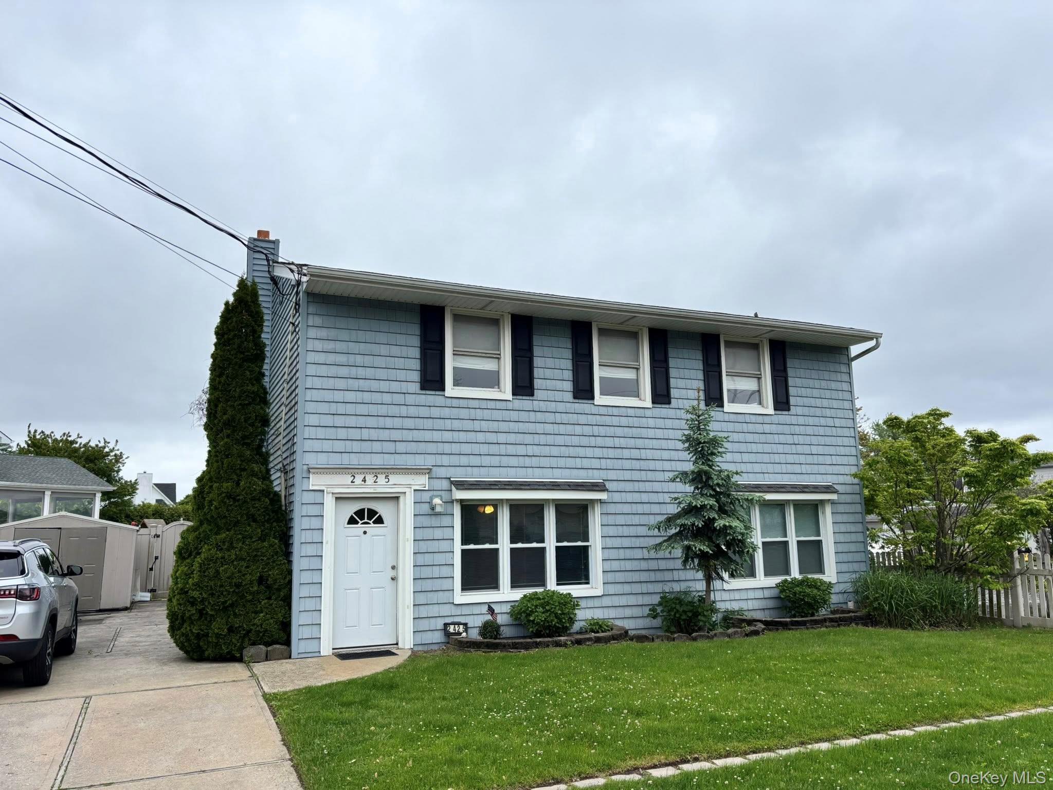 2425 Jackson Avenue, Seaford, NY 11783