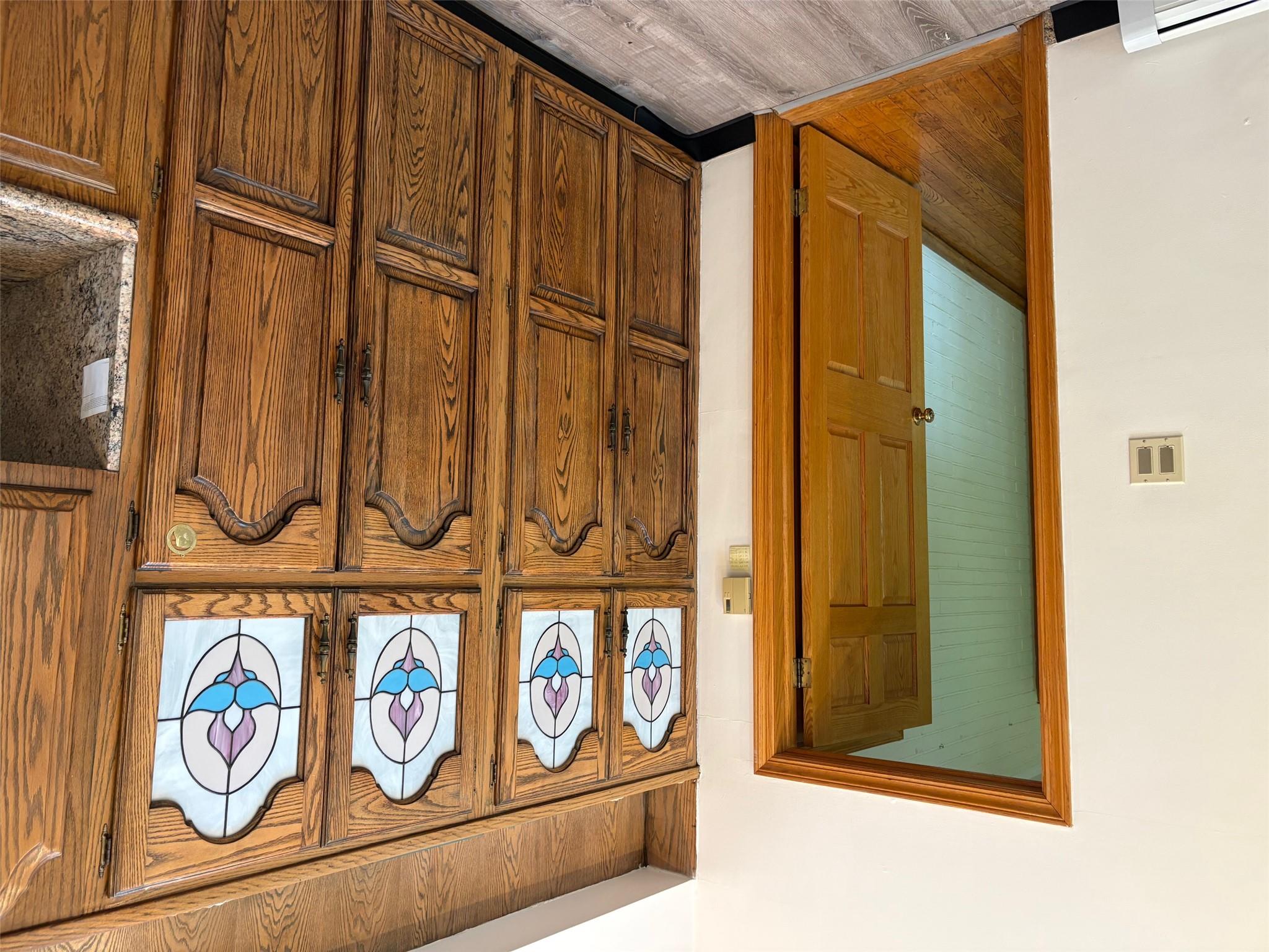 1 Luquer Road, Manhasset, NY 11030