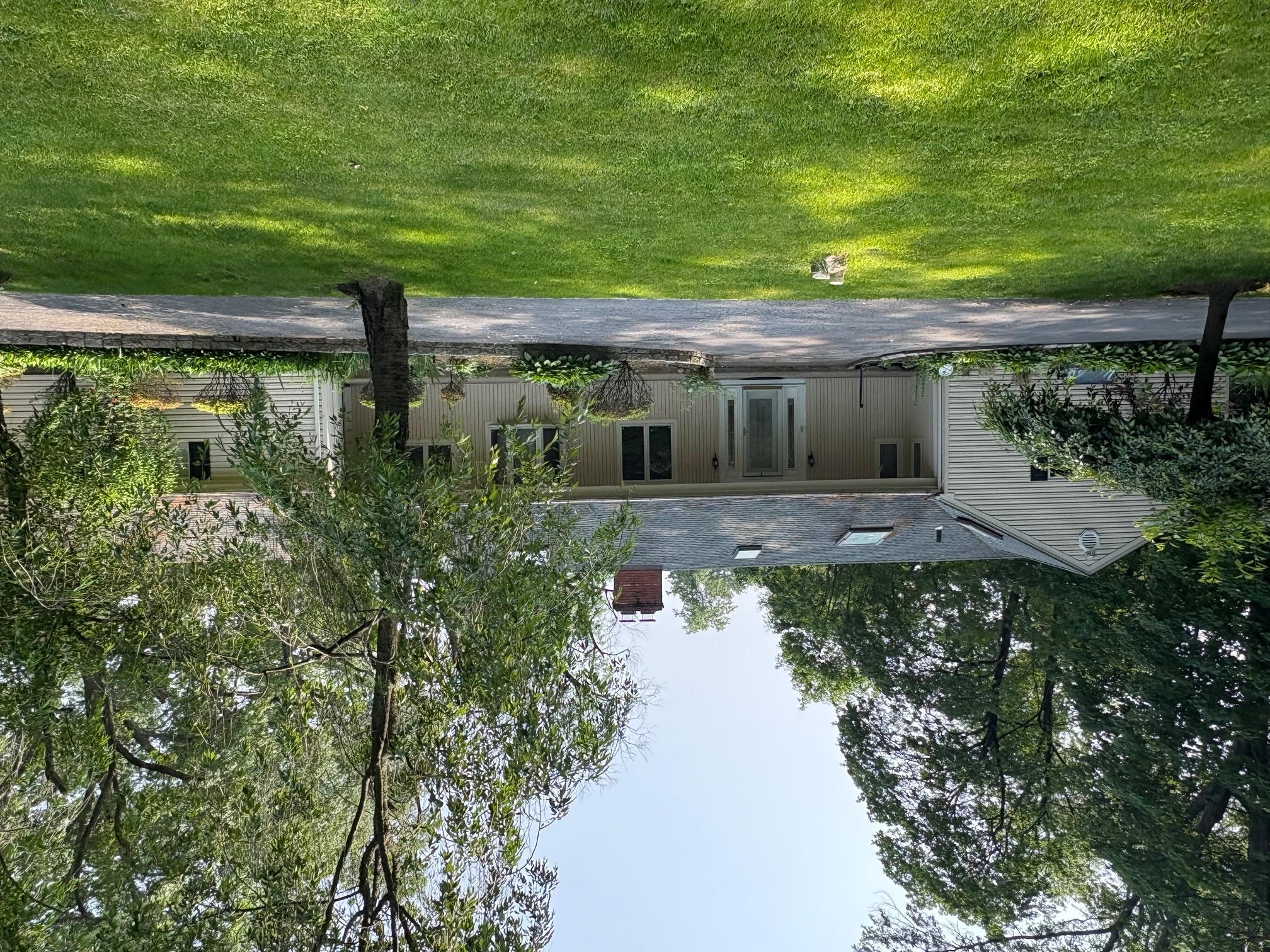 1 Luquer Road, Manhasset, NY 11030