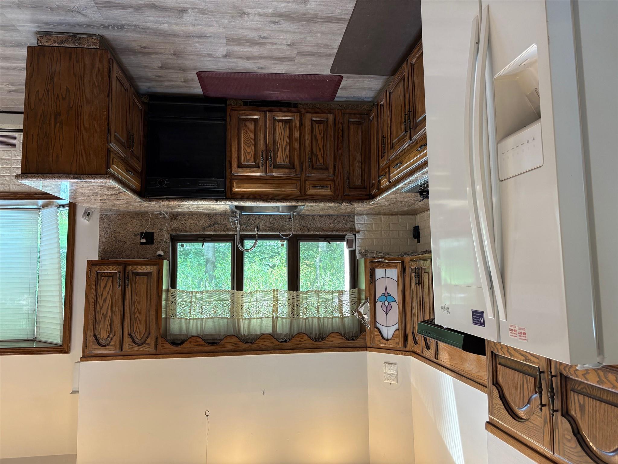 1 Luquer Road, Manhasset, NY 11030