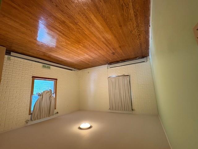 1 Luquer Road, Manhasset, NY 11030