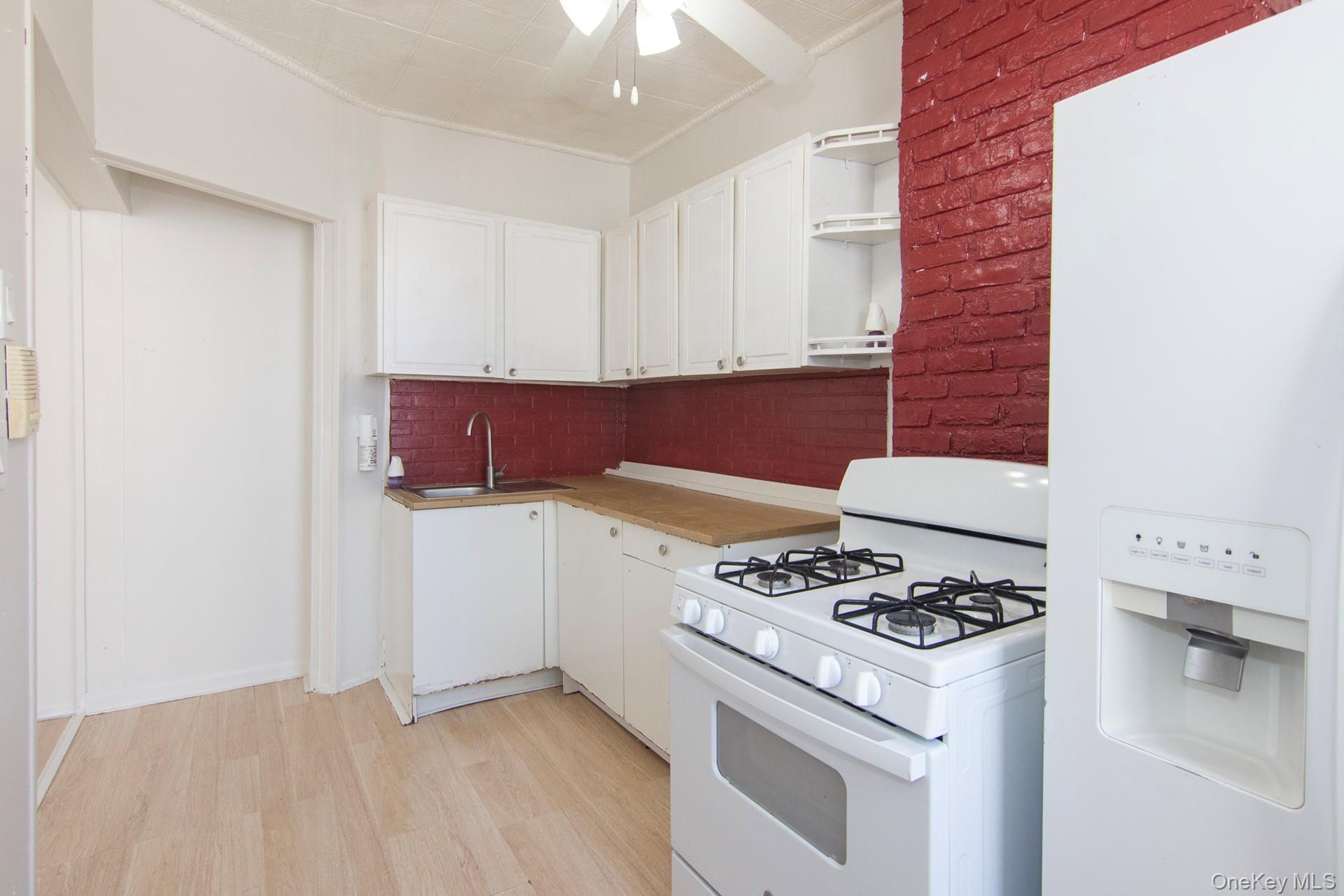 129 Beadel Street, Brooklyn, NY 11222