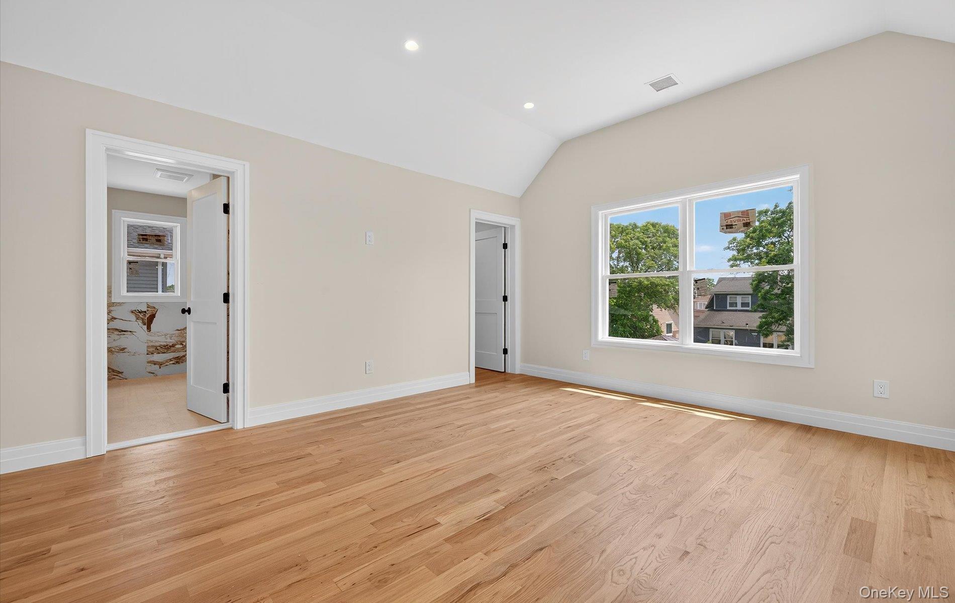 1108 Washington Place, Baldwin Harbor, NY 11510