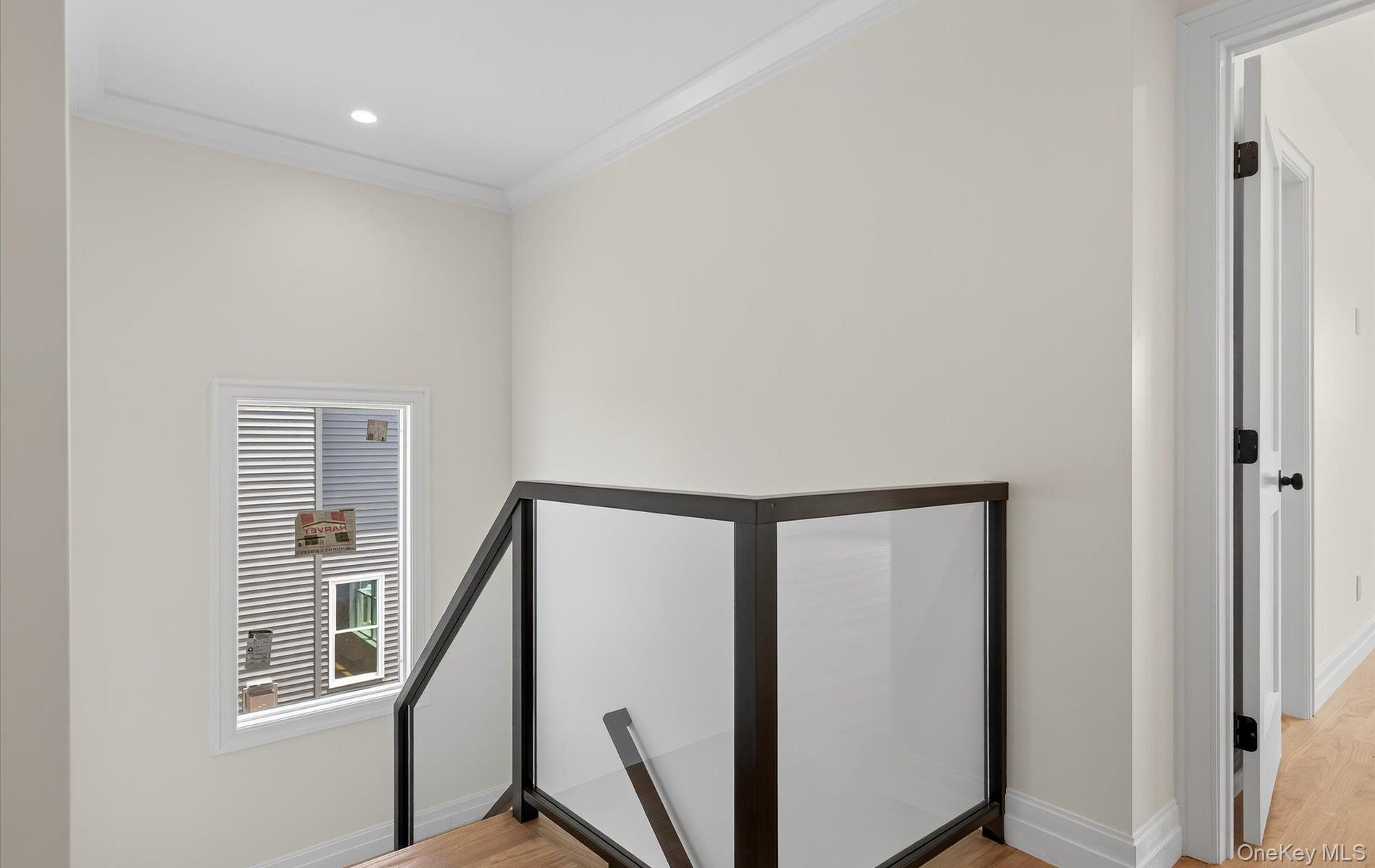 1108 Washington Place, Baldwin Harbor, NY 11510