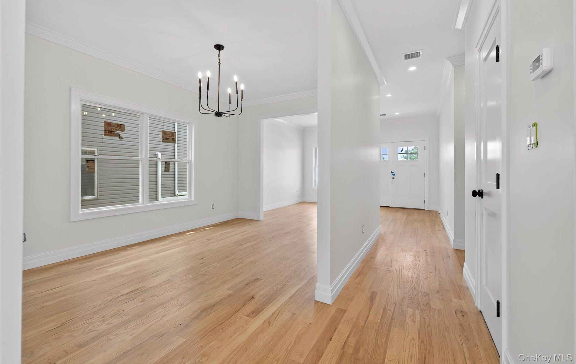 1108 Washington Place, Baldwin Harbor, NY 11510