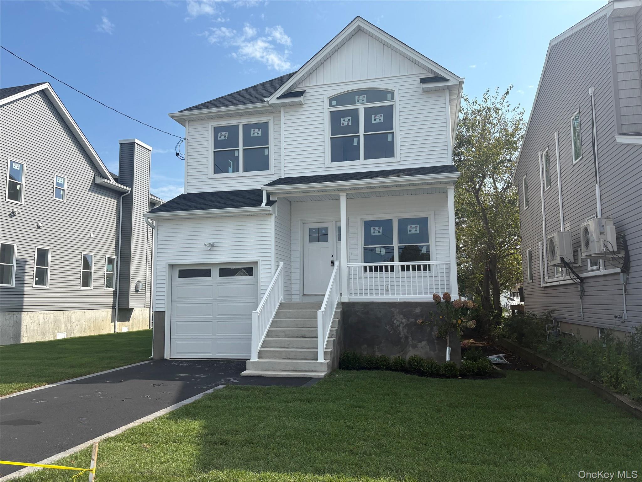 1108 Washington Place, Baldwin Harbor, NY 11510
