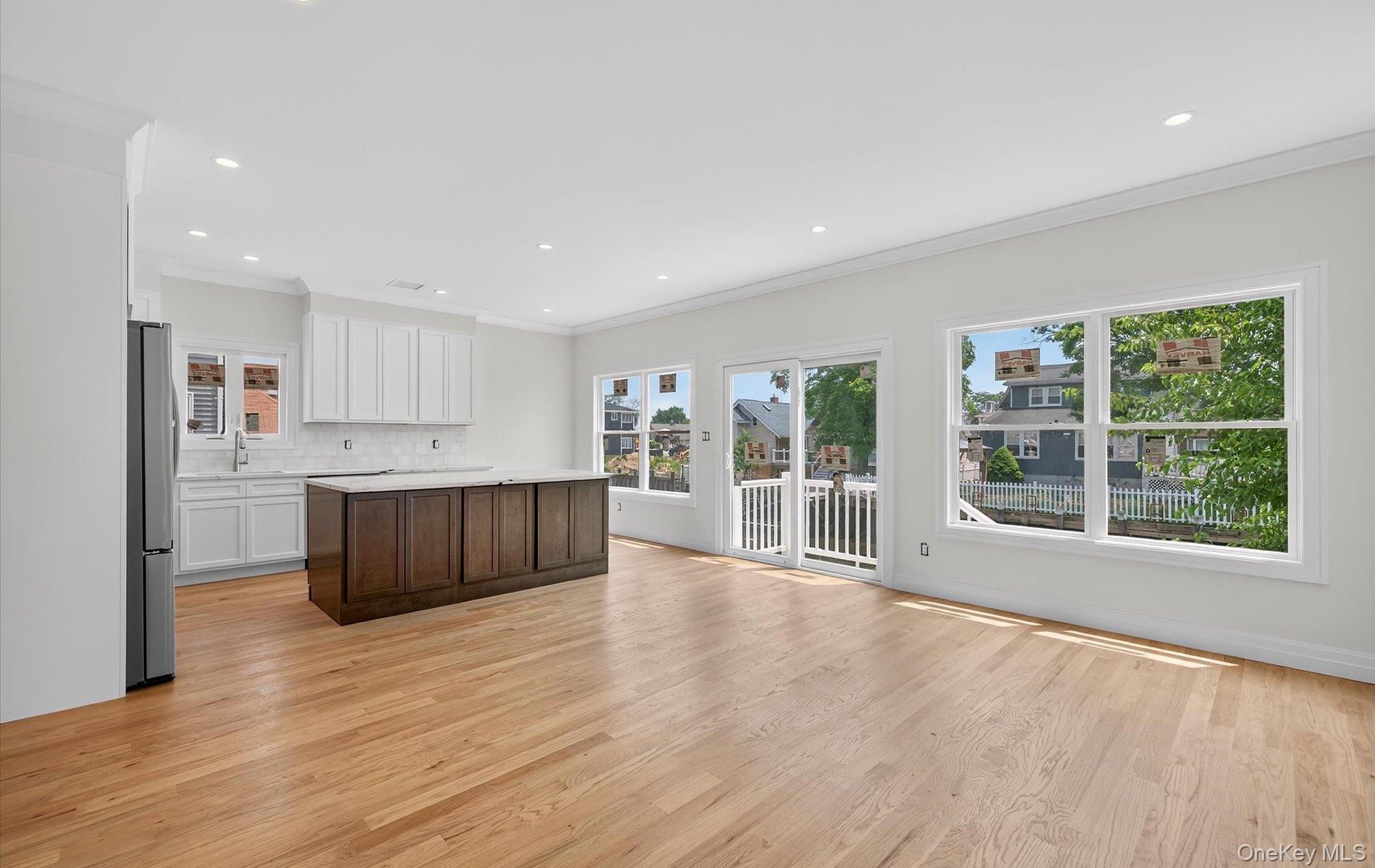 1108 Washington Place, Baldwin Harbor, NY 11510