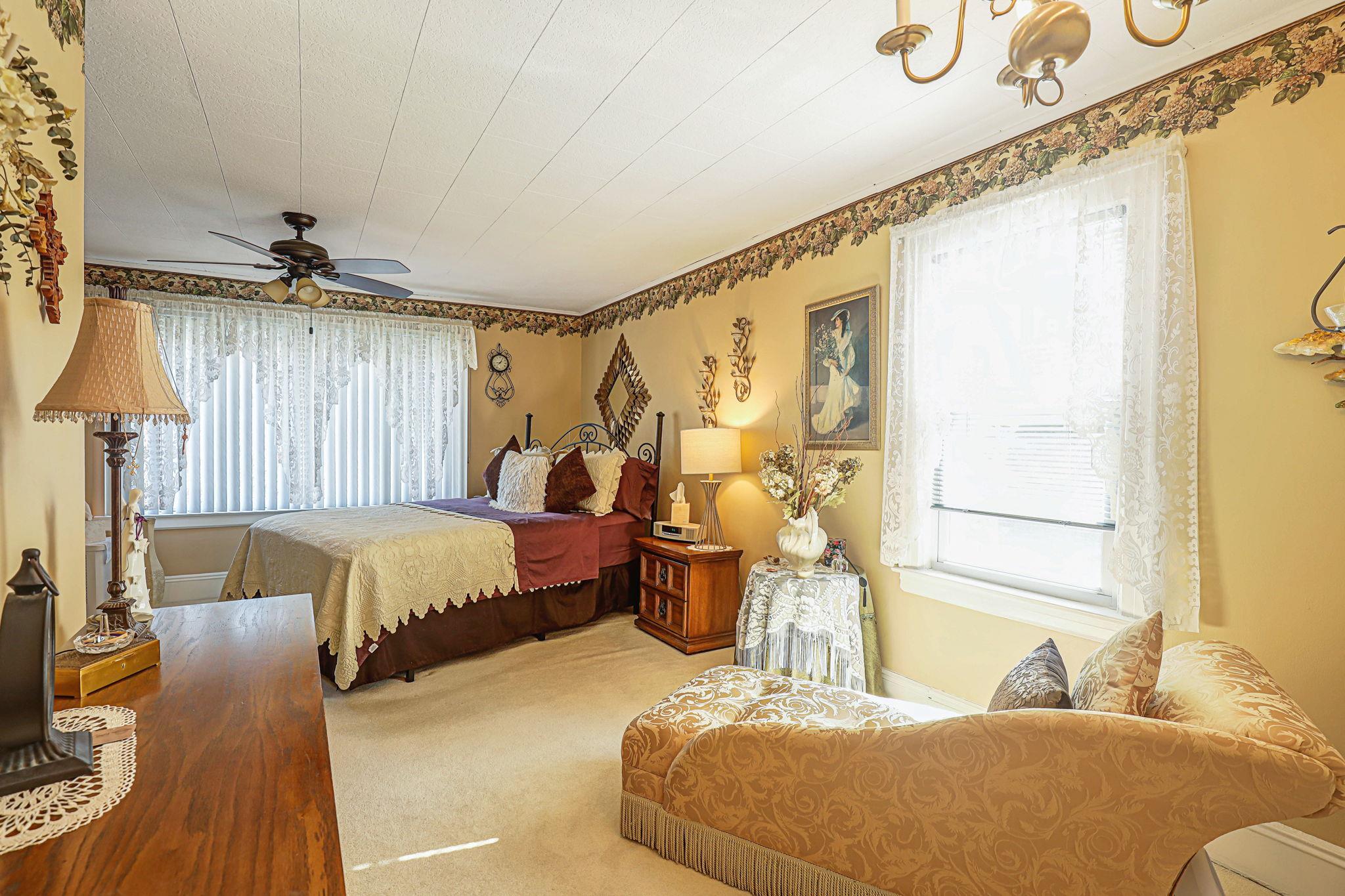 95-01 72nd Avenue, Forest Hills, NY 11375