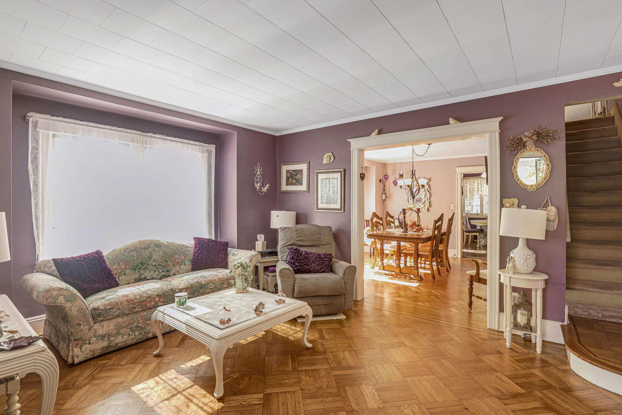 95-01 72nd Avenue, Forest Hills, NY 11375