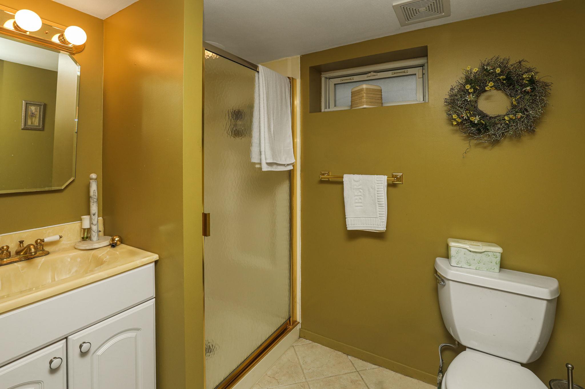 95-01 72nd Avenue, Forest Hills, NY 11375