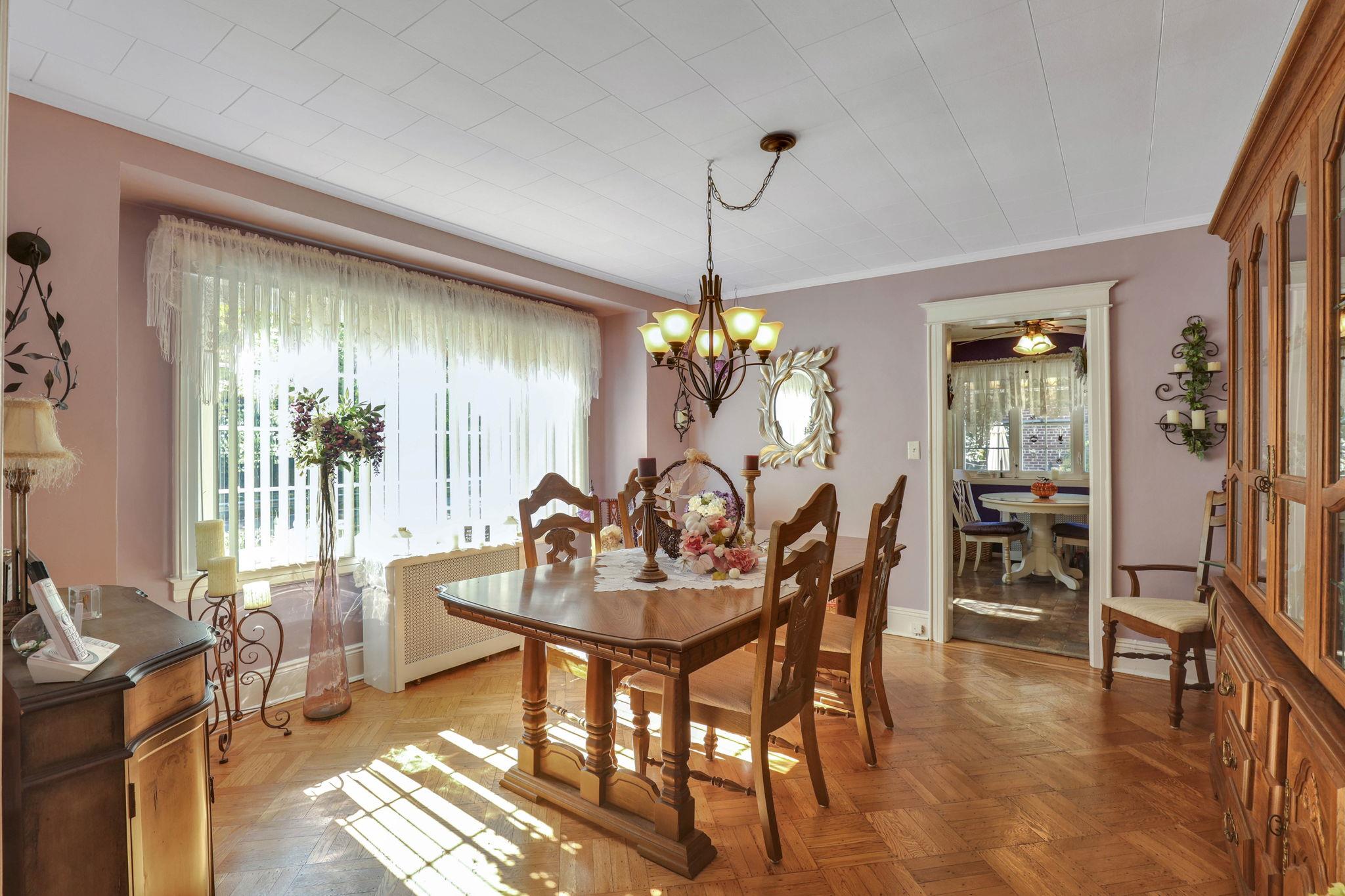 95-01 72nd Avenue, Forest Hills, NY 11375