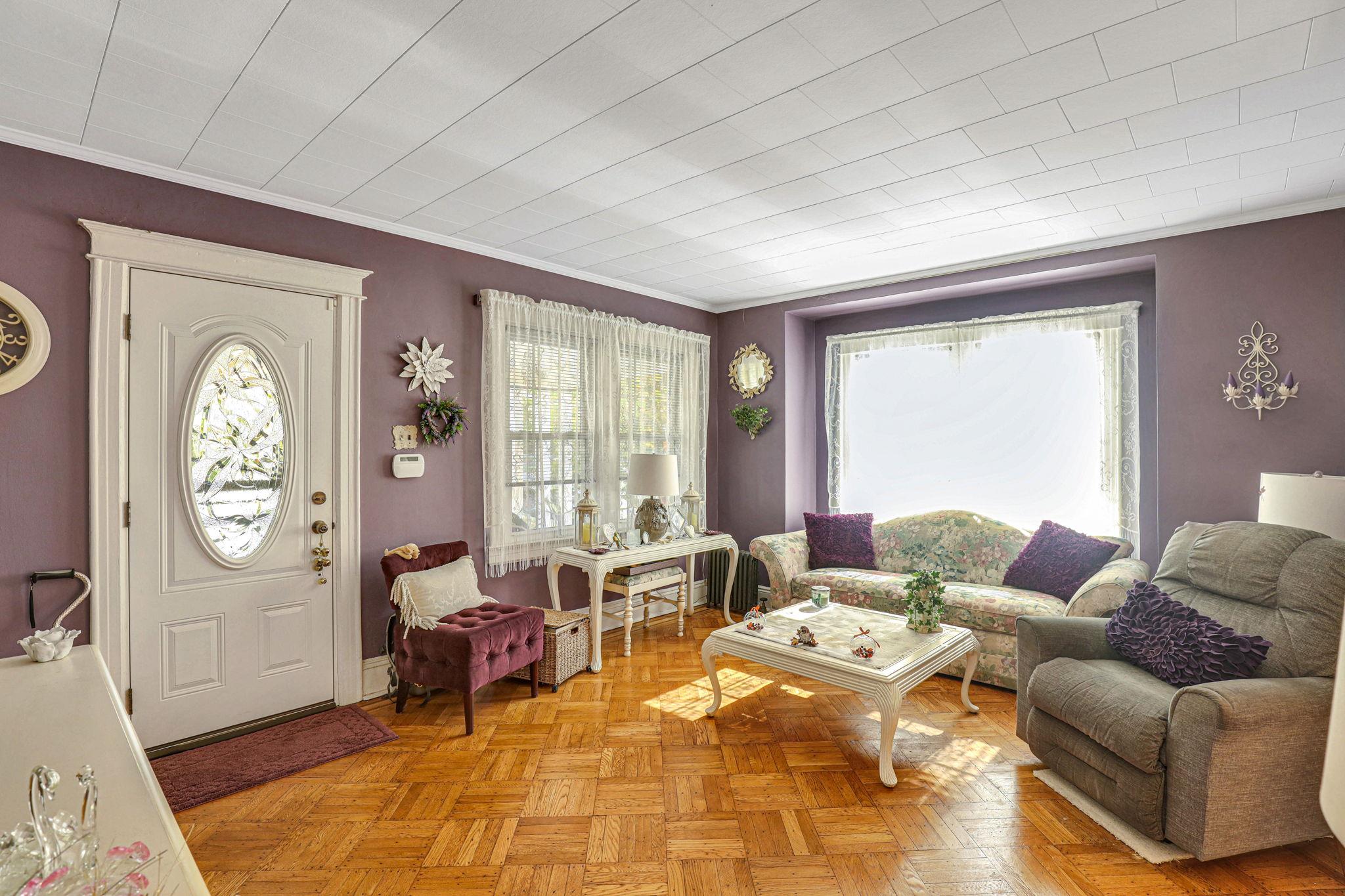 95-01 72nd Avenue, Forest Hills, NY 11375