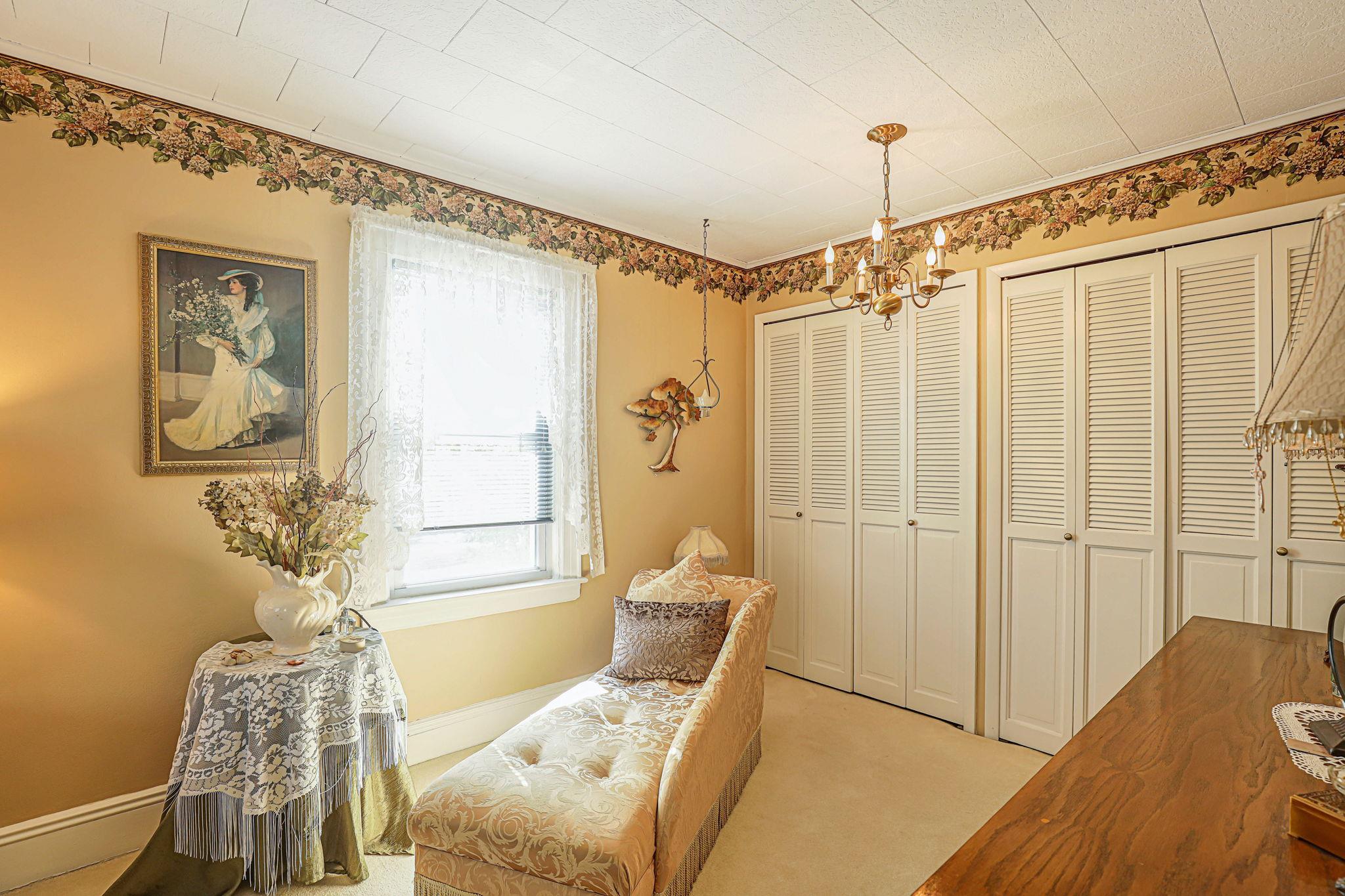 95-01 72nd Avenue, Forest Hills, NY 11375