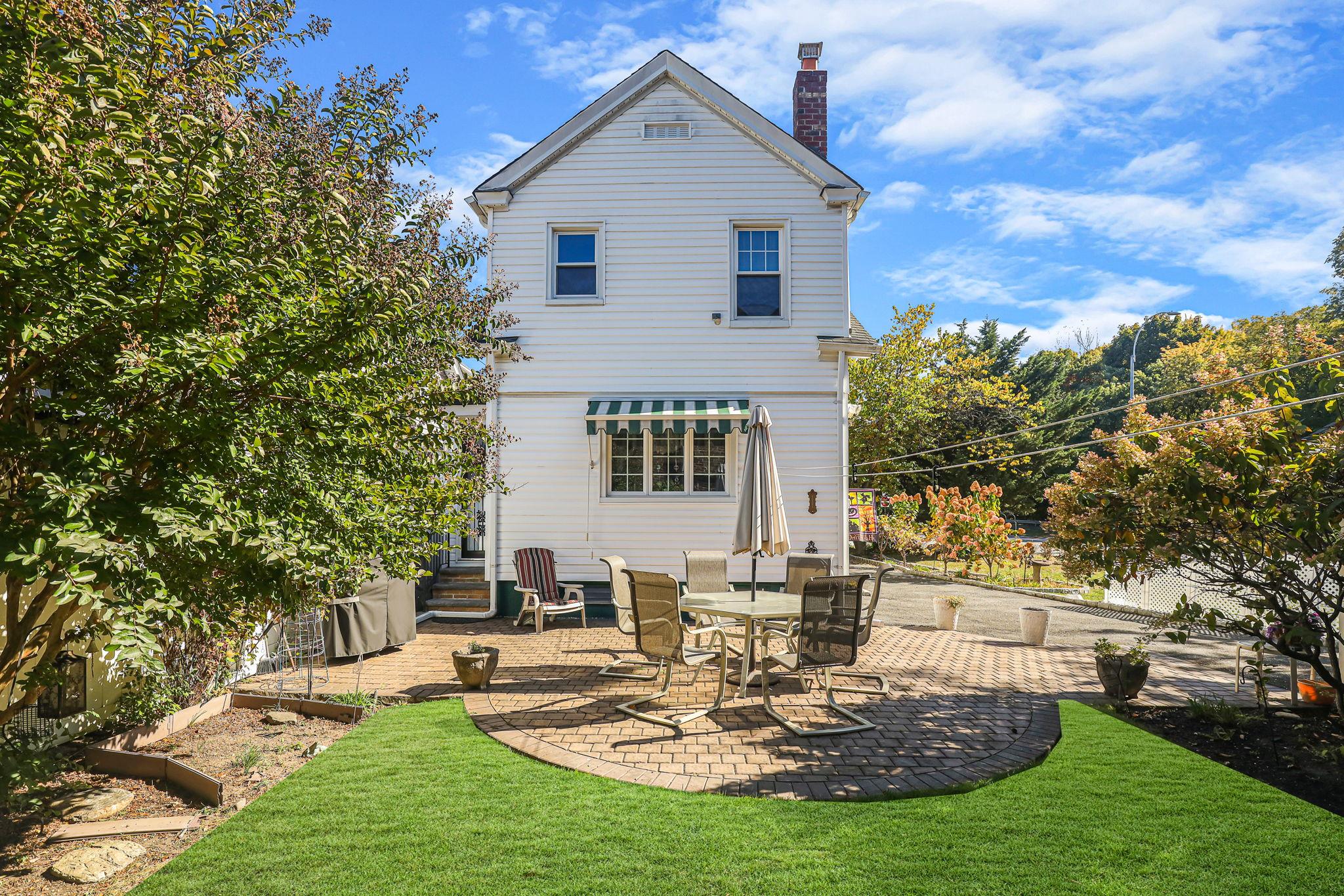 95-01 72nd Avenue, Forest Hills, NY 11375