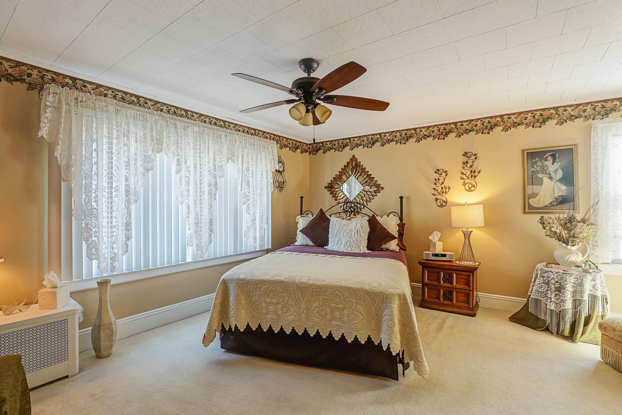 95-01 72nd Avenue, Forest Hills, NY 11375