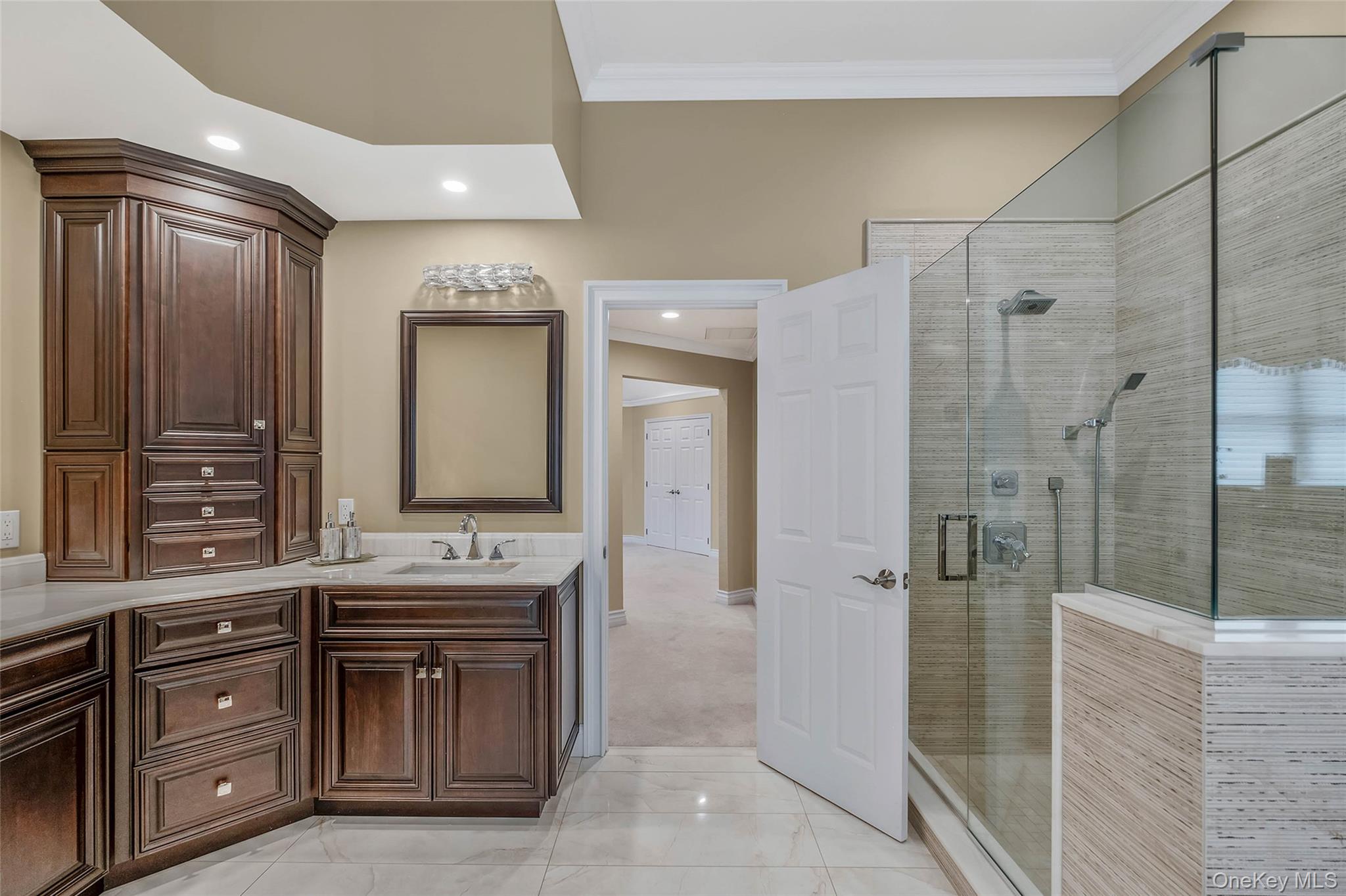 43 Casey Lane, Mount Sinai, NY 11766