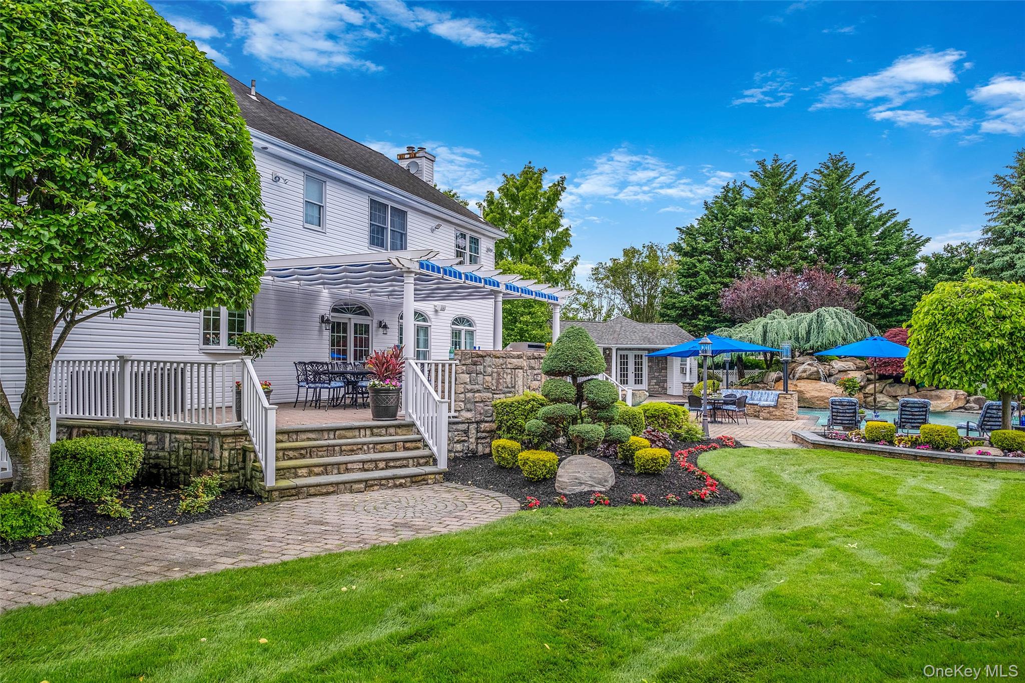 43 Casey Lane, Mount Sinai, NY 11766