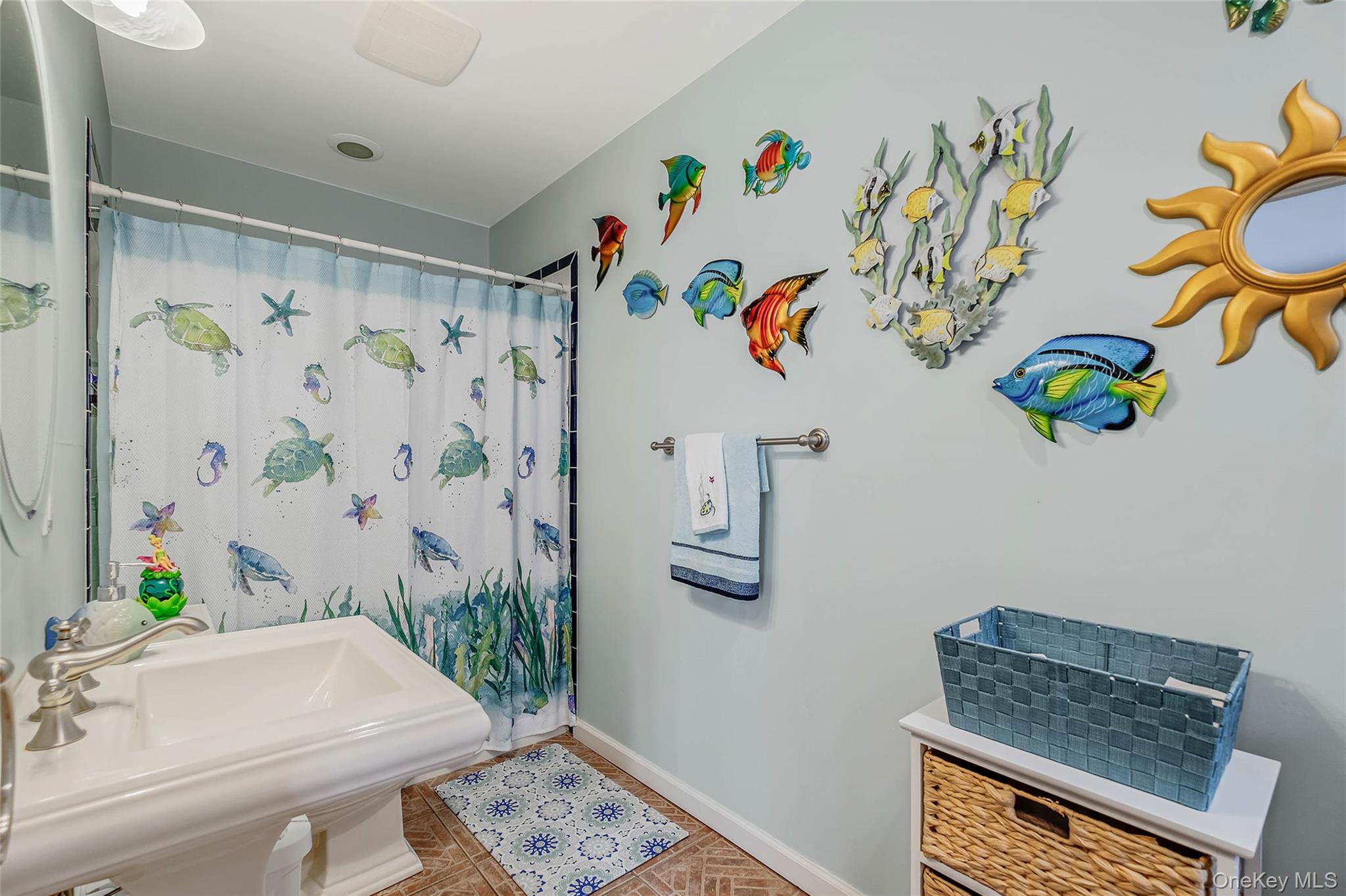 43 Casey Lane, Mount Sinai, NY 11766