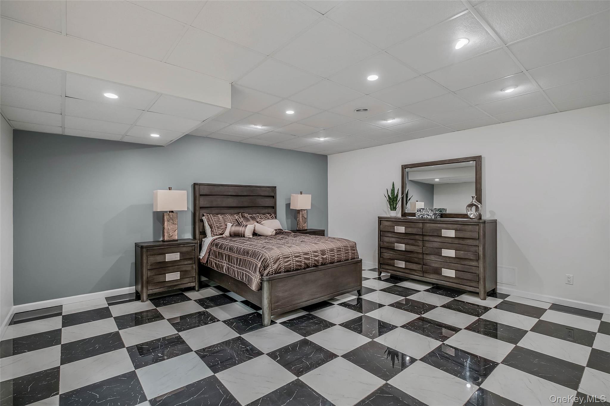 43 Casey Lane, Mount Sinai, NY 11766