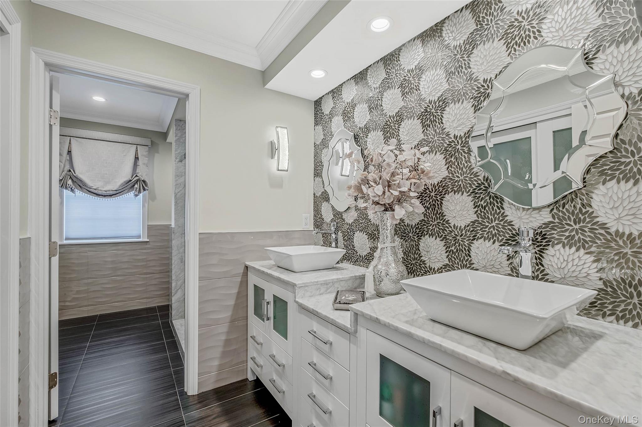 43 Casey Lane, Mount Sinai, NY 11766