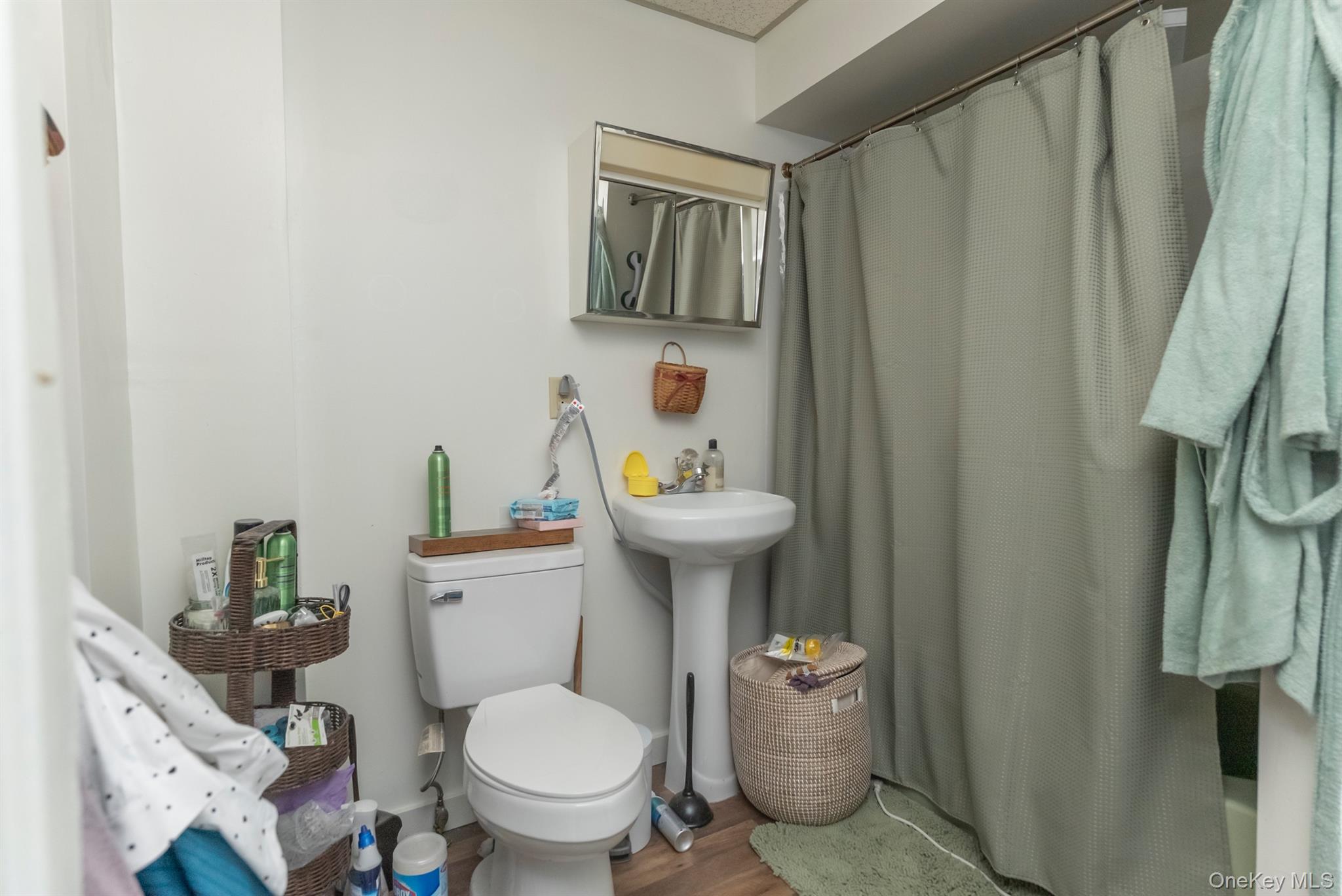 185 Green Street, Port Ewen, NY 12401