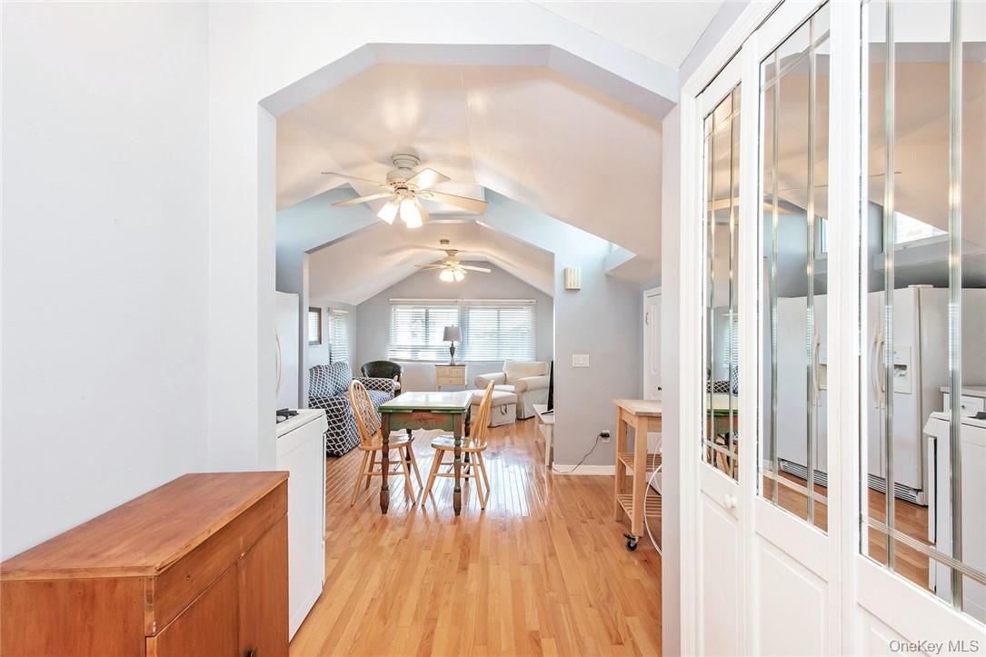 25 B Edgewater Park # 25 B, Bronx, NY 10465