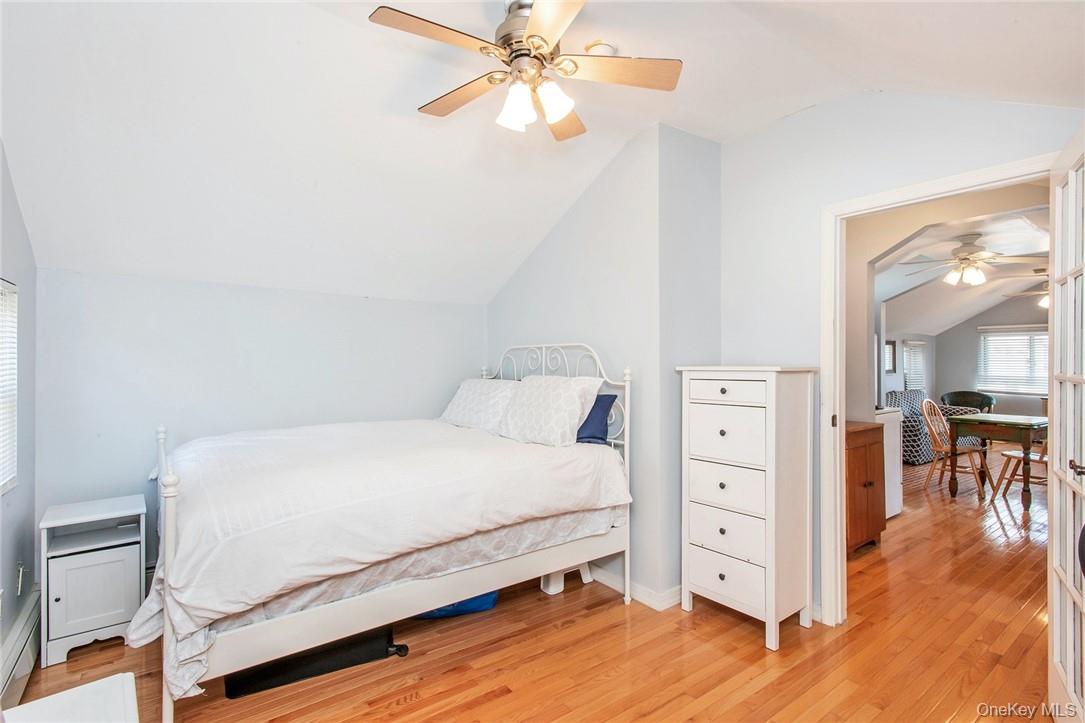 25 B Edgewater Park # 25 B, Bronx, NY 10465