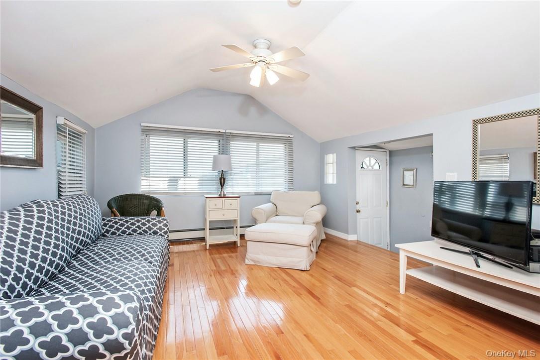 25 B Edgewater Park # 25 B, Bronx, NY 10465