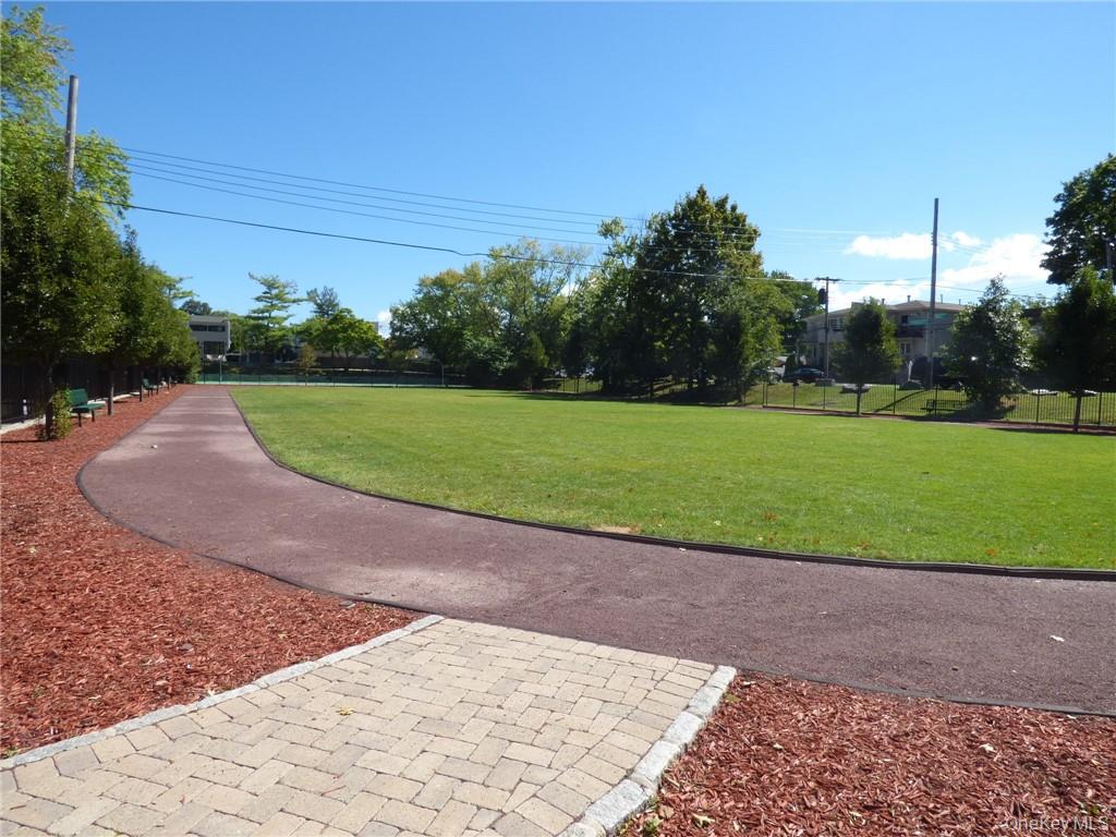 25 B Edgewater Park # 25 B, Bronx, NY 10465