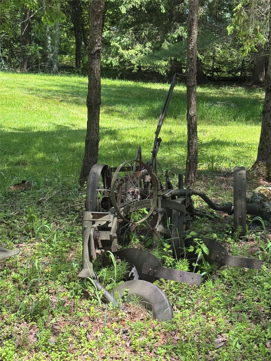 111 Old Lilly Pond Road, Parksville, NY 12768